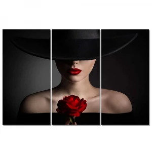 Tableau grand chapeau noir et rose rouge