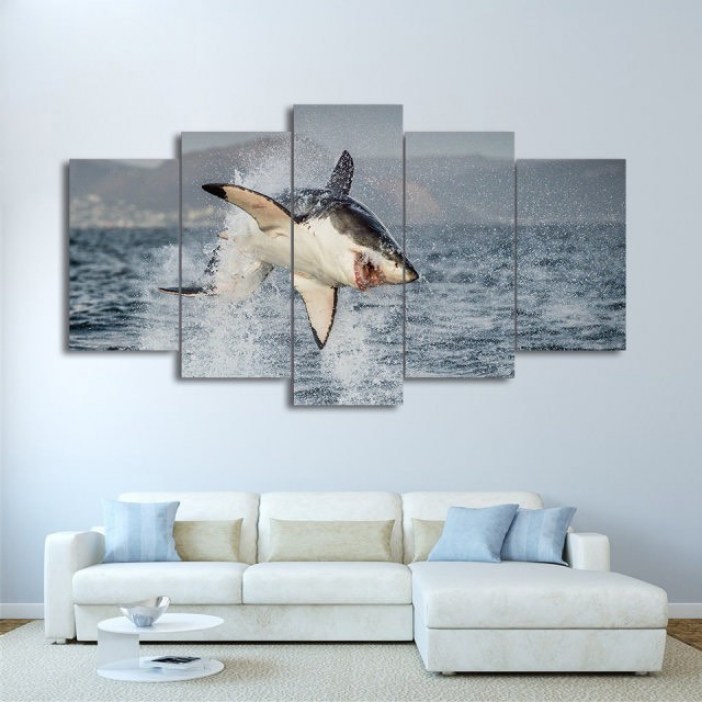Cuadro Tiburón saltando al agua para cazar