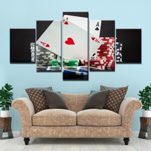 Tableau as et jetons poker
