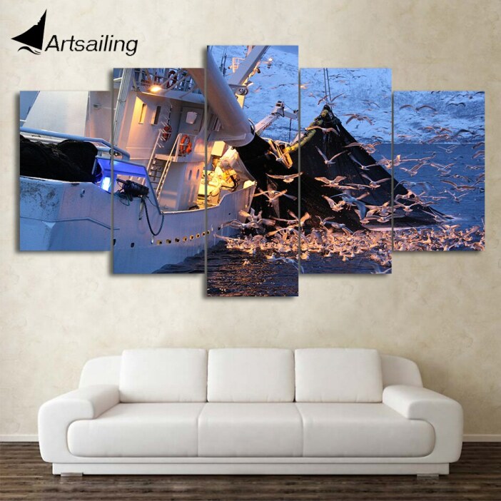 Tableau bateau et mouettes
