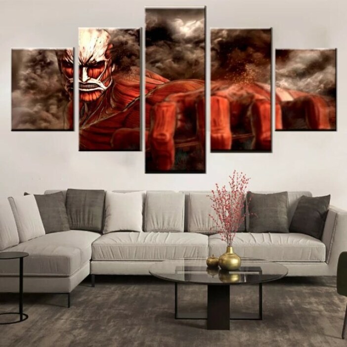 Tableau attaque des titans titan colossal dans la tempête. Bonne qualité, original, accrochée sur un mur au dessus d'un canapé dans une maison